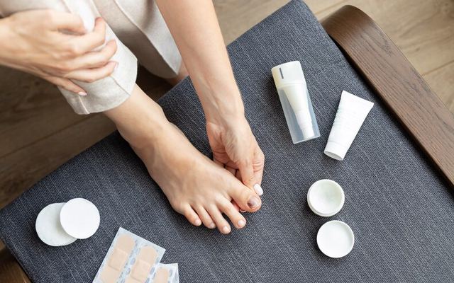 Which Classification is Preferred in Diabetic Foot Wounds and Infections?