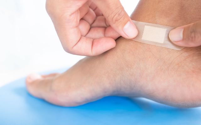 Current Treatment Methods for Diabetic Foot Wounds